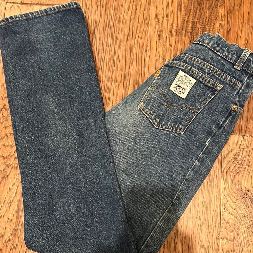 Vintage Levi’s straight leg jeans